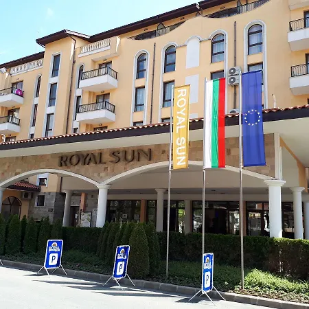 Studio In Royal Sun Апартамент *